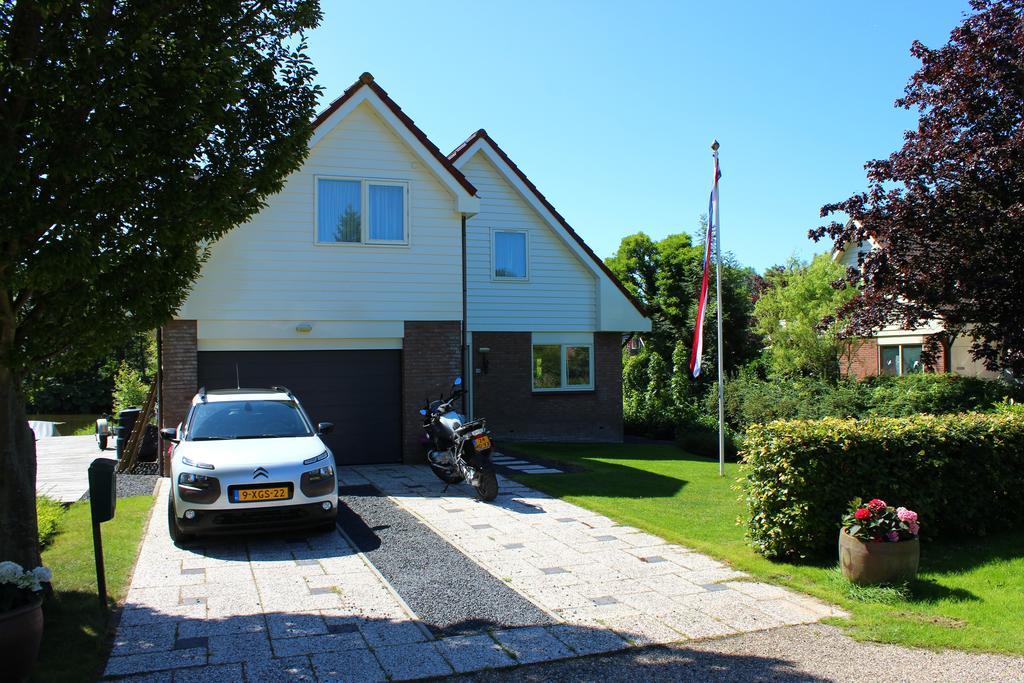 Bed And Breakfast De Lijster Zuid-Scharwoude Екстериор снимка