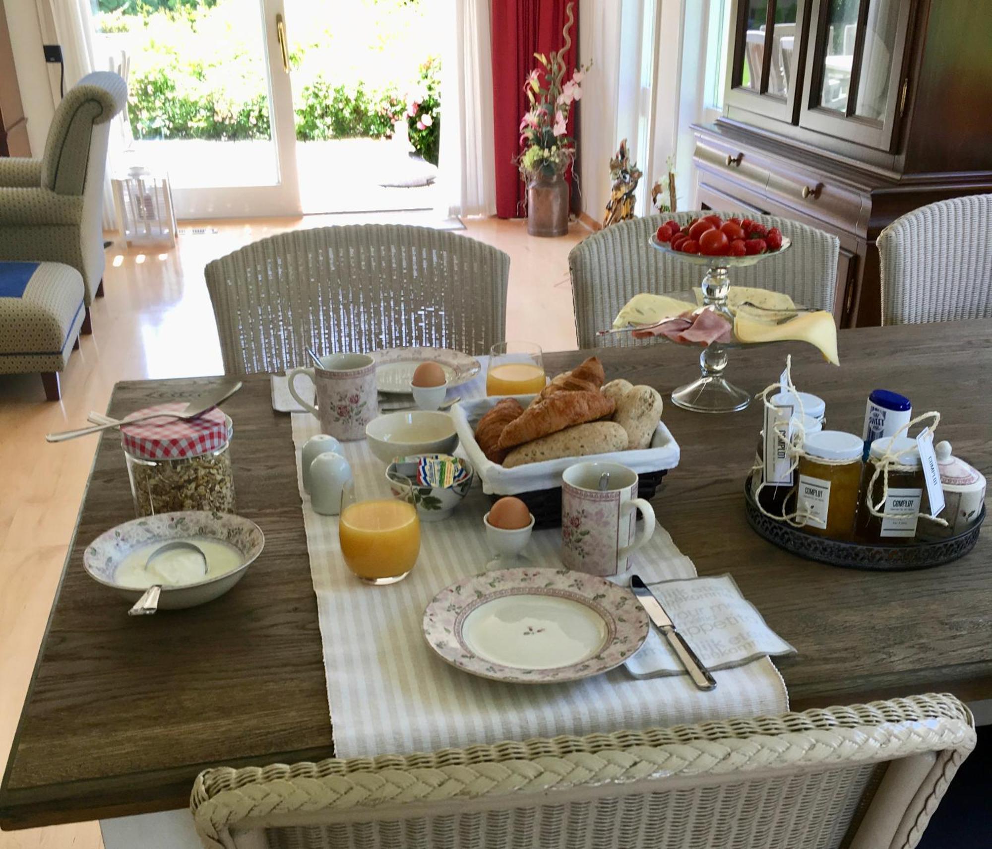 Bed And Breakfast De Lijster Zuid-Scharwoude Екстериор снимка